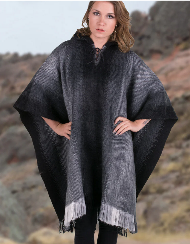 Juostuotas Alpakų Vilnos Pončas Vyrams ir Moterims