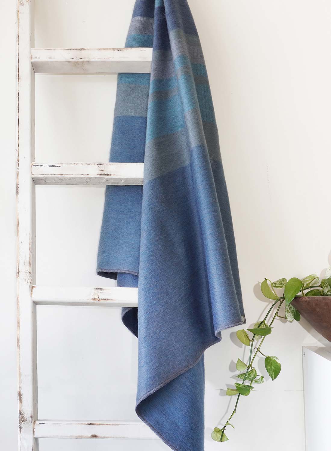 Alpakų vilnos pleda Tide Water